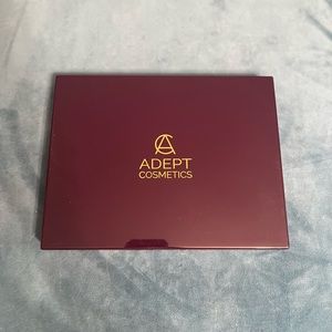 Great condition double sided Adept Z pallette